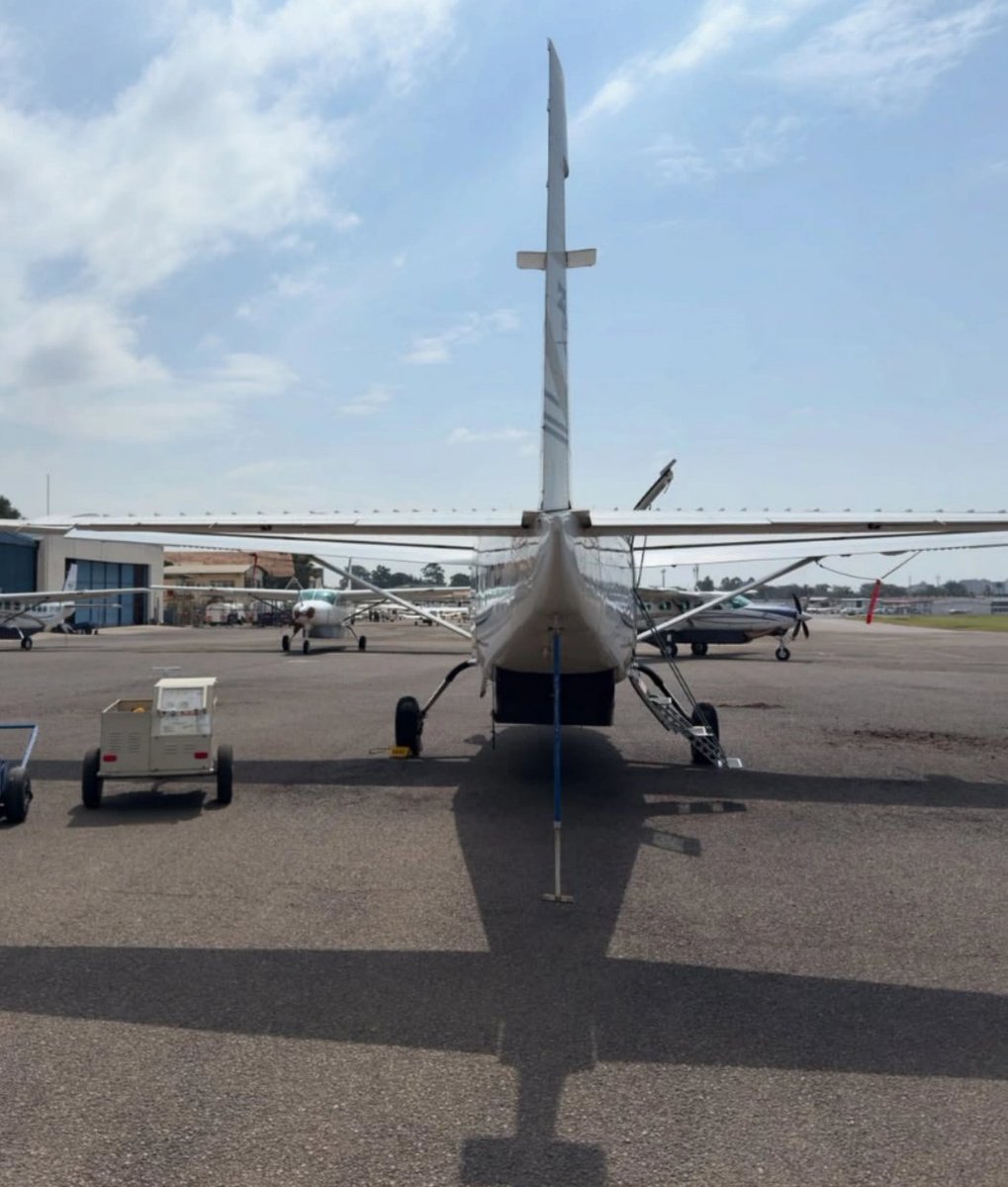 JetsphereG's tweet image. ✈️🚁 Adventure doesn’t have to break the bank!
Hop on a Cessna, Caravan, or Helicopter and explore Kenya from the skies — from city tours to safari scenes. 🌍🇰🇪
Safe, legal, and unforgettable.
#FlyKenya #AerialAdventures #NairobiFromAbove