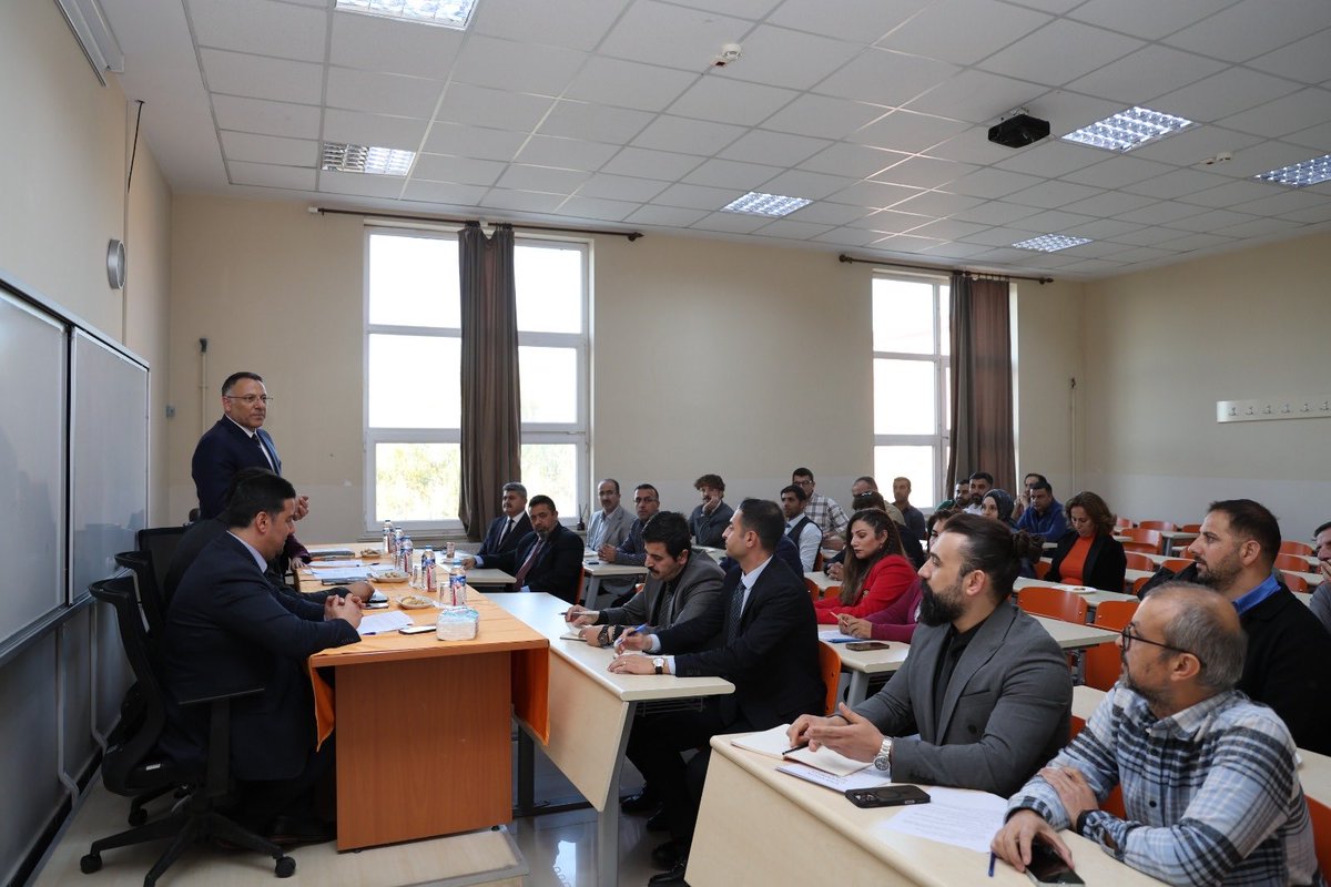 Iğdır Üniversitesi (@igdir_uni) on Twitter photo Üniversitemiz Rektörü Prof. Dr. Ekrem Gürel, 2025-2026 Akademik Yılı'nın başlamasıyla birlikte fakülte ve meslek yüksekokullarımızda düzenlenen akademik kurul toplantılarına katıldı. 
Haberin devamı için: igdir.edu.tr/blog/haberler-…
<a href="/EkremGurel/">Prof. Dr. Ekrem Gürel</a> Üniversitemiz Rektörü Prof. Dr. Ekrem Gürel, 2025-2026 Akademik Yılı'nın başlamasıyla birlikte fakülte ve meslek yüksekokullarımızda düzenlenen akademik kurul toplantılarına katıldı. 
Haberin devamı için: igdir.edu.tr/blog/haberler-…
<a href="/EkremGurel/">Prof. Dr. Ekrem Gürel</a>