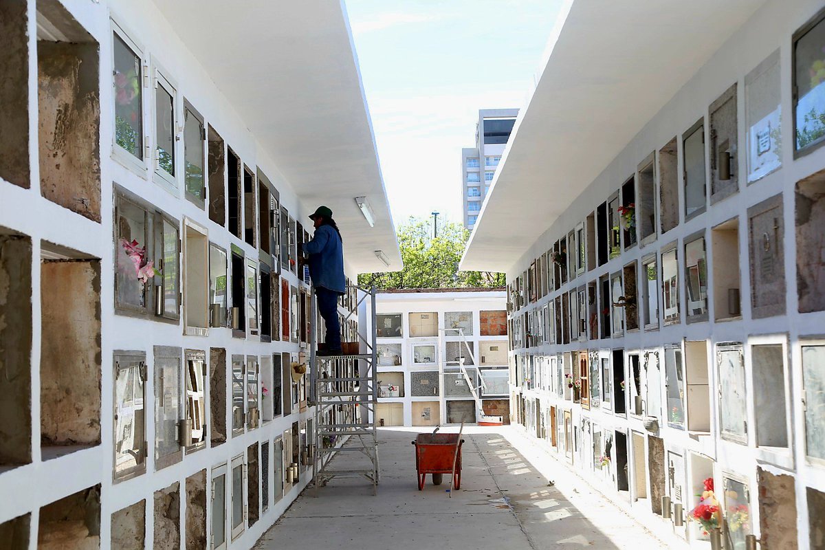 MarianoGaidoOk's tweet photo. El Cementerio Central vive una nueva etapa .
Modernizamos su infraestructura con respeto por su historia y su identidad: iluminación sustentable, espacios parquizados con riego automatizado y un nuevo sector multiconfesional que refleja la inclusión y la diversidad. https://t.co/Iw90wdlBKm