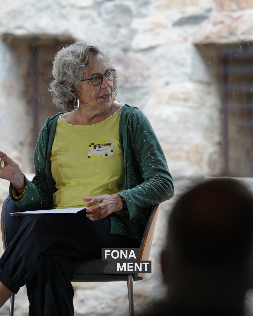 fonamentfest's tweet photo. Amb la participació del Sr. Francesc Peremiquel, professor de l'UPC i membre del GRU; del Sr. Jordi Franquesa, professor de la UPC i de la Sra. Isabel Castiñeira, arquitecta i professora de l'ETSAV-UPC. https://t.co/3ZqU6WY15J