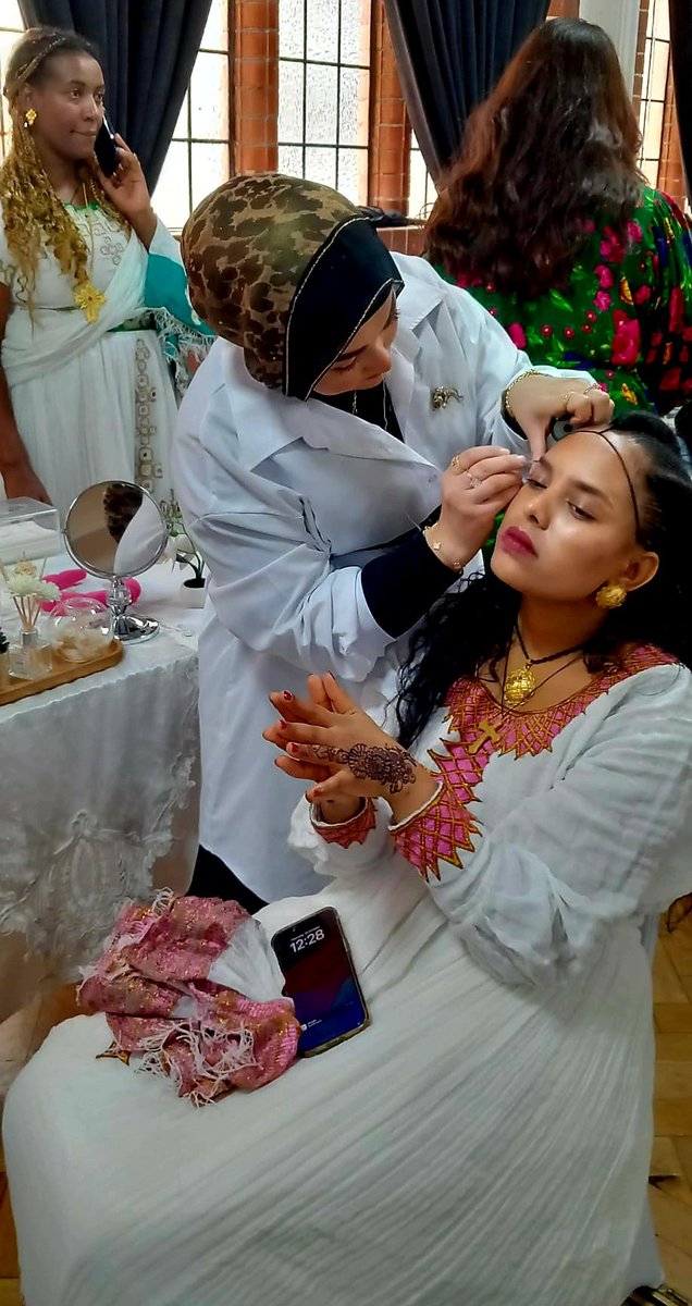 Precious Gems tweet media