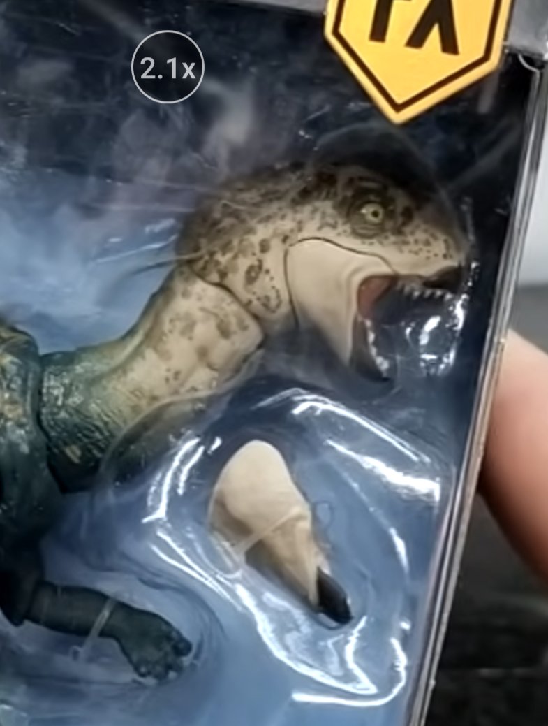 Achillobator_G's tweet image. Yup... It doesn&apos;t articulate... This case, the switchable jaw pieces were a very bad call
#mattel #dinosaurs #JurassicWorld #toys #collection