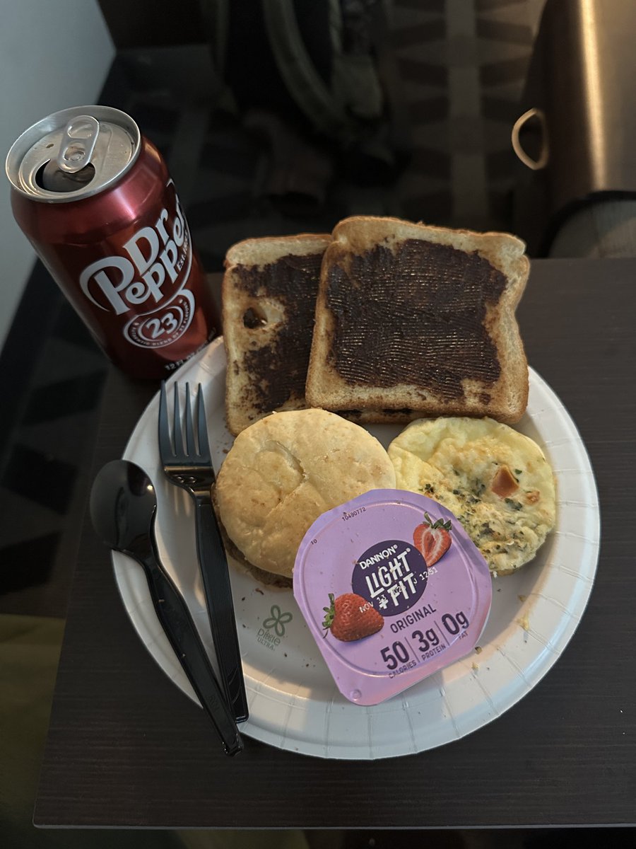 Yatica 🐉💦 tweet media