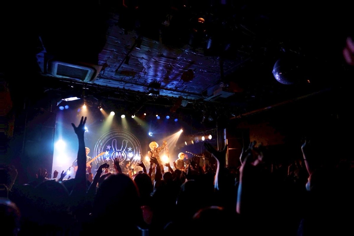 LMC_staff's tweet photo. Thank you!

LM.C Club Circuit '25 -Gothic Mode-

2025.10.17
SAITAMA HEAVEN'S ROCK VJ-3!!

NEXT...
10.18
NAGANO CLUB JUNK BOX
https://t.co/R5K3w3iXvL

長野公演もお楽しみに💫 https://t.co/rQRrDZoWsC