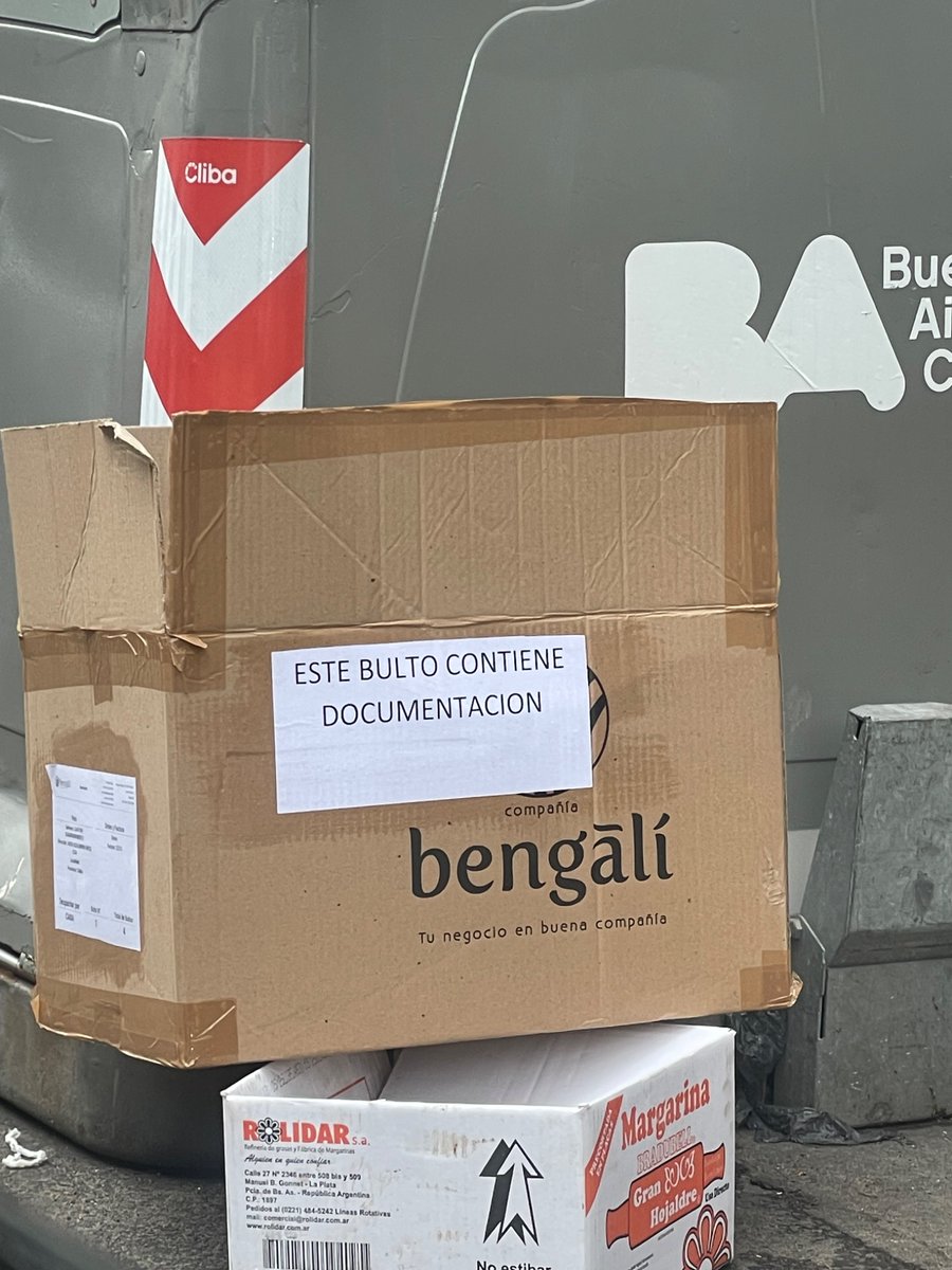 Santiago tweet media