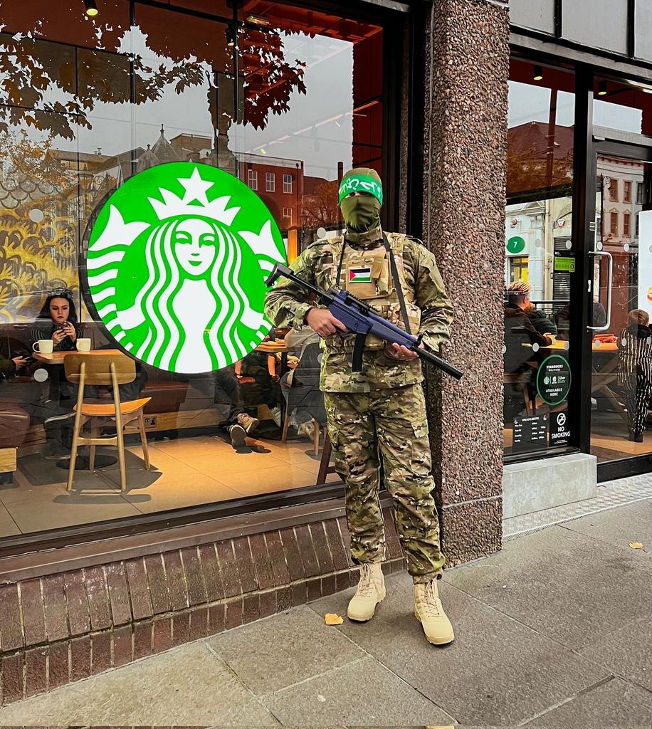 این داداش آمریکایی‌مون توی نیویورک با این استایل رفته جلوی کافه استارباکس که برند حامی اسرائیله عکس گرفته

این کارا دیگه توی خود ایرانم قفله 😂❤️