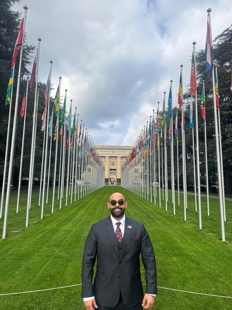 بين أعلام الأمم وتحت مظلة الدبلوماسية متعددة الأطراف، تتجدد القناعة بأن الحوار والتعاون هما السبيل نحو عالم أكثر سلاماً واستقراراً. 🇺🇳