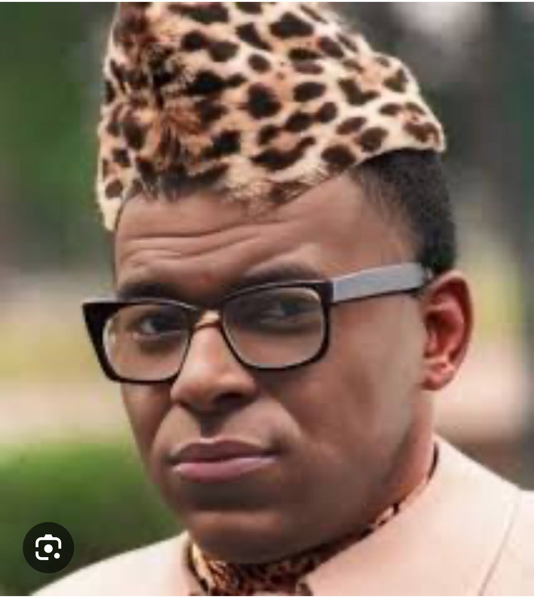 <a href="/Diaby_lv1/">Diaby ⚔️</a> Tous se passe comme prévu, bientôt il prend le brassard.🤣🤣🤣

Respect maréchal !!!