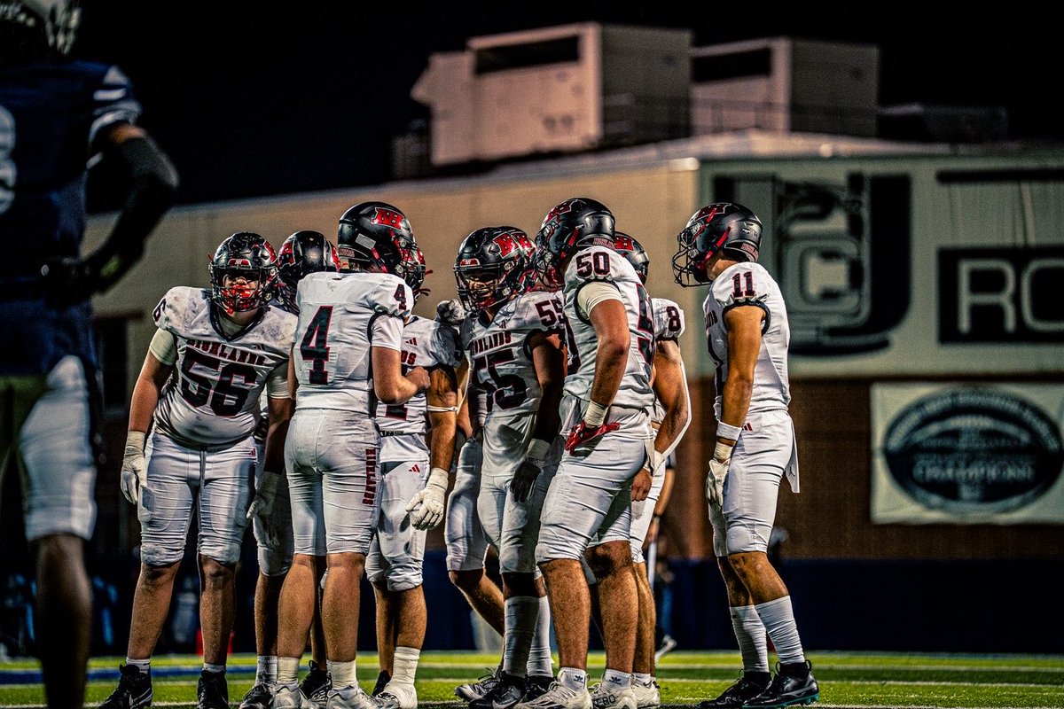 NHRHS_Football's tweet photo. 🎀🎀🎀PINK OUT🎀🎀🎀 HUGE GAME TONIGHT AGAINST RIDGEWOOD. BE THERE OR BE SQUARE.▪️
#sergeantstecker #drewsohandsome #subraniisland #gioanddeliarecute #megio #gofor2 https://t.co/4l6rRiiM9v