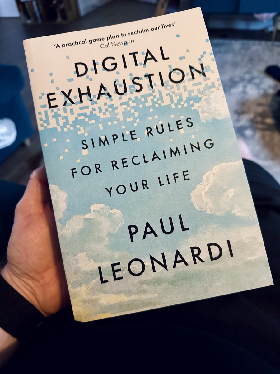 Friday night chill, new book Digital Exhaustion by <a href="/pleonardi1/">Paul Leonardi</a> 

#digitalWellness #digitalwellbeing