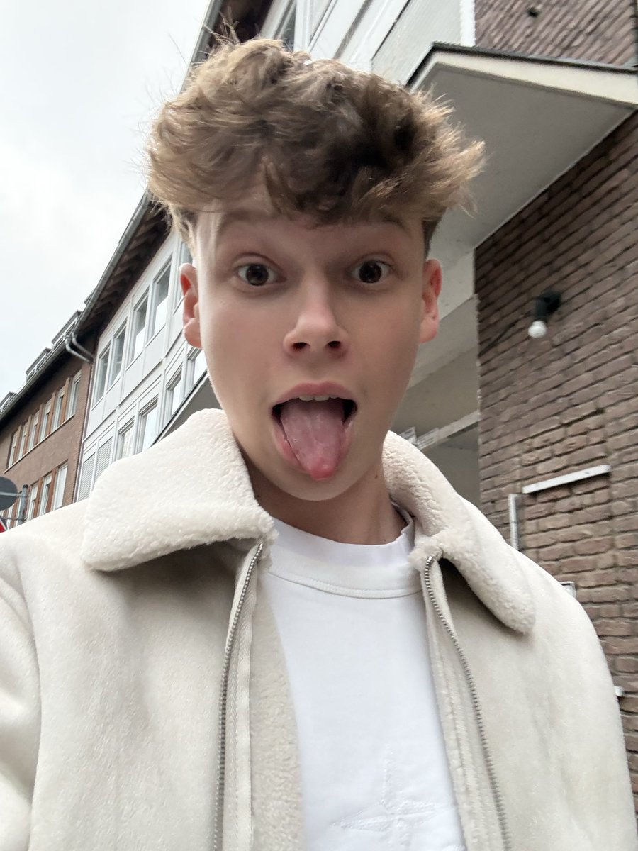 cryptoleon tweet media