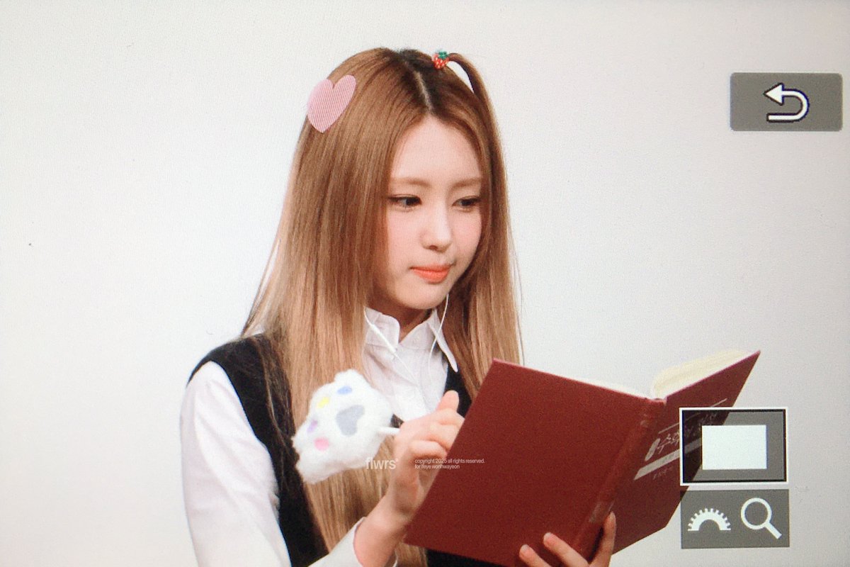 flwrs624's tweet photo. 251017 #이프아이 #ifeye #원화연 #WONHWAYEON https://t.co/BrgZuzGReW