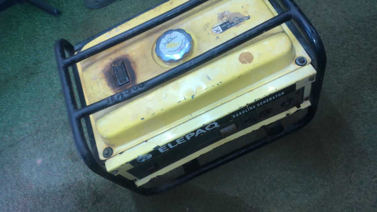 HumbleDeclutter's tweet image. Item: 4.5kva Elepaq Generator 
Price: 110k
Location: Oluwo, FUNAAB 
Defect: None