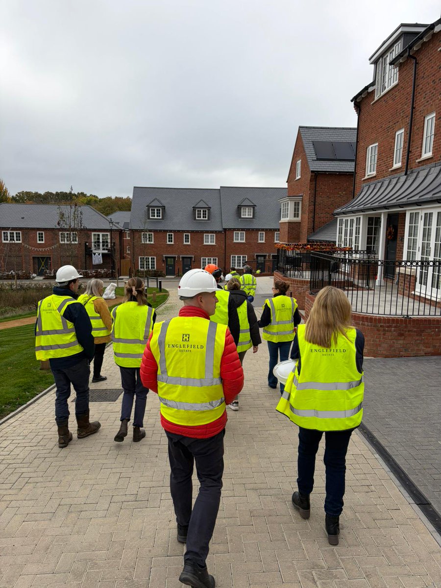 Englefield Estate tweet media