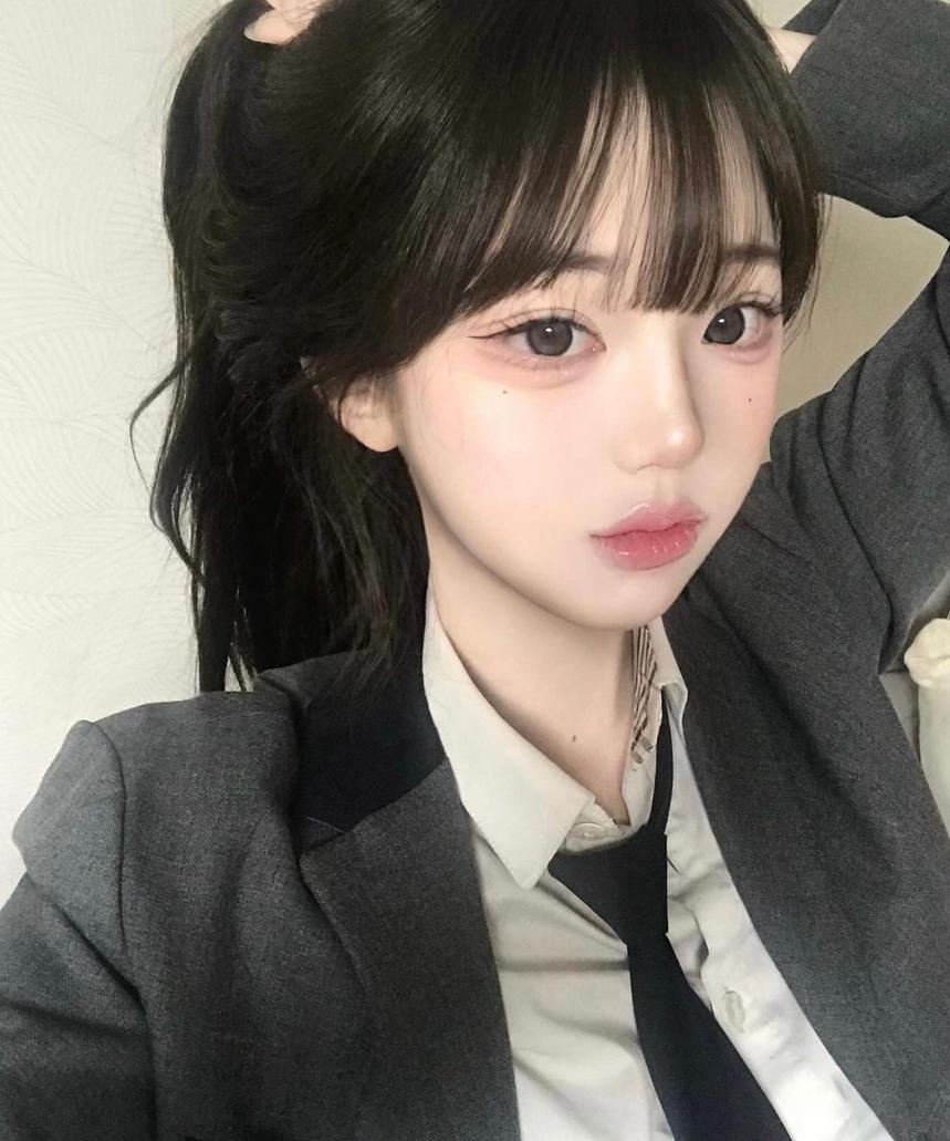 ChowderQlam's tweet image. 花は何でしょう？ 🤵