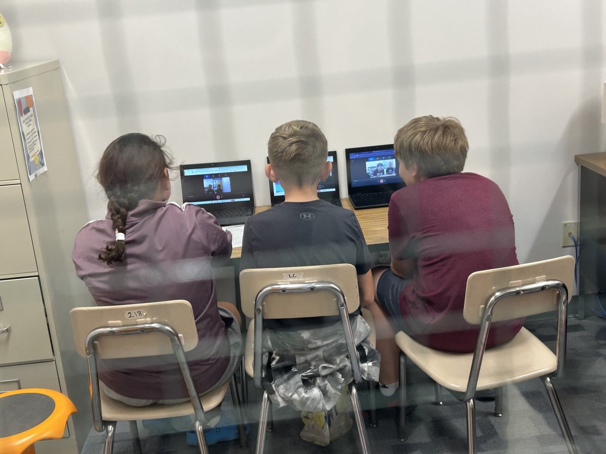 PortalElem's tweet photo. 6th grade students created a podcast focusing on our ELA essential question and their own narrative nonfiction writing piece about never giving up. They enjoyed exploring different types of podcasts and creating one of their own. https://t.co/ATfUe5Ts6p
