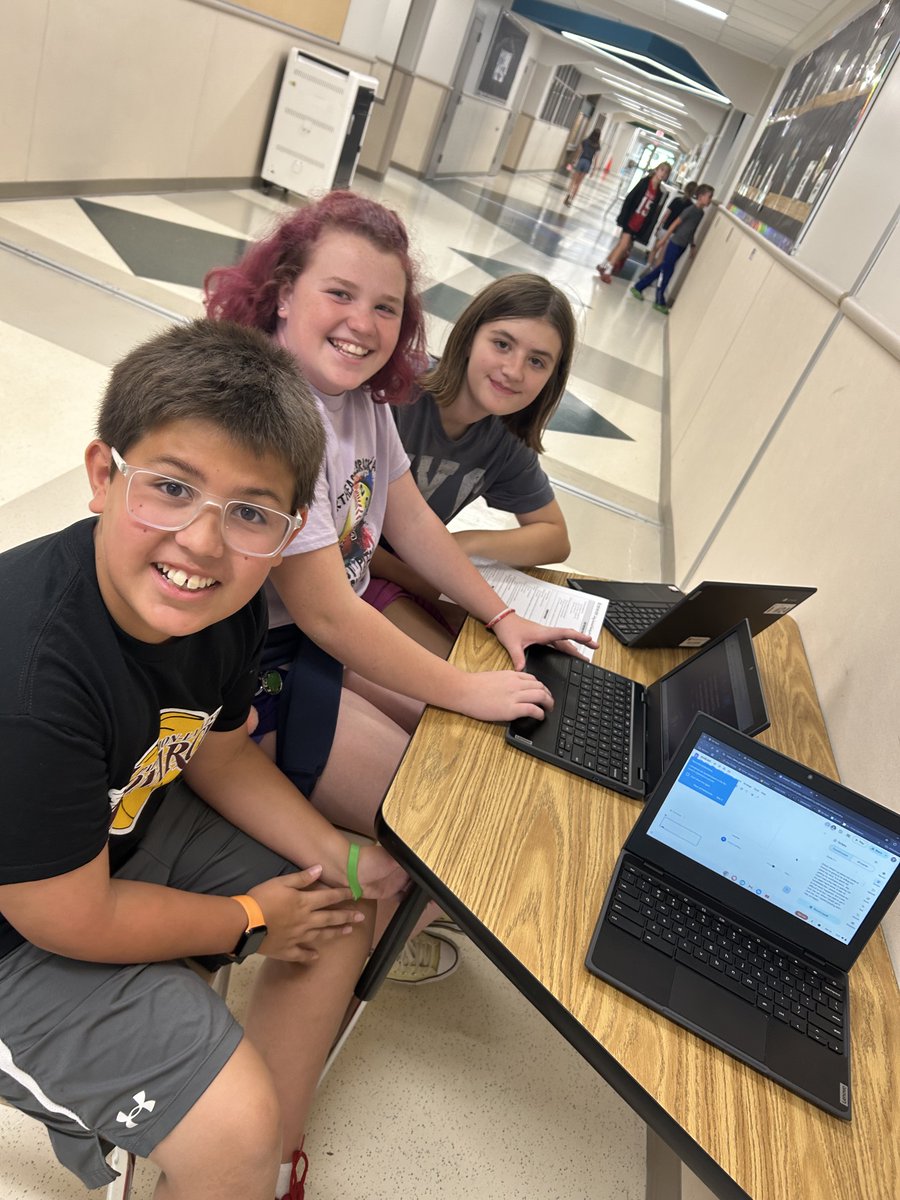 PortalElem's tweet photo. 6th grade students created a podcast focusing on our ELA essential question and their own narrative nonfiction writing piece about never giving up. They enjoyed exploring different types of podcasts and creating one of their own. https://t.co/ATfUe5Ts6p