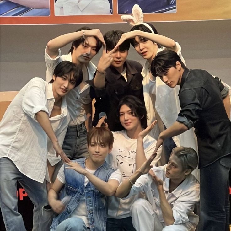 SI VIERON ESTO, DEN RT Y RESPONDAN ‼️‼️‼️‼️‼️‼️

1rt = 1 valid vote

I vote for #ATEEZ  on #2025MAMAVOTE