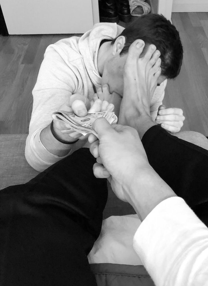 justafagv2's tweet photo. Being a true submissive
Means making sure your Alpha is happy
In every way
You will worship your Alpha in every way
Serving at His feet
Or sacrificing your work bonus

#gaydom #gaysub #gayalpha #footmaster #cashmaster https://t.co/9EDmdI58HS