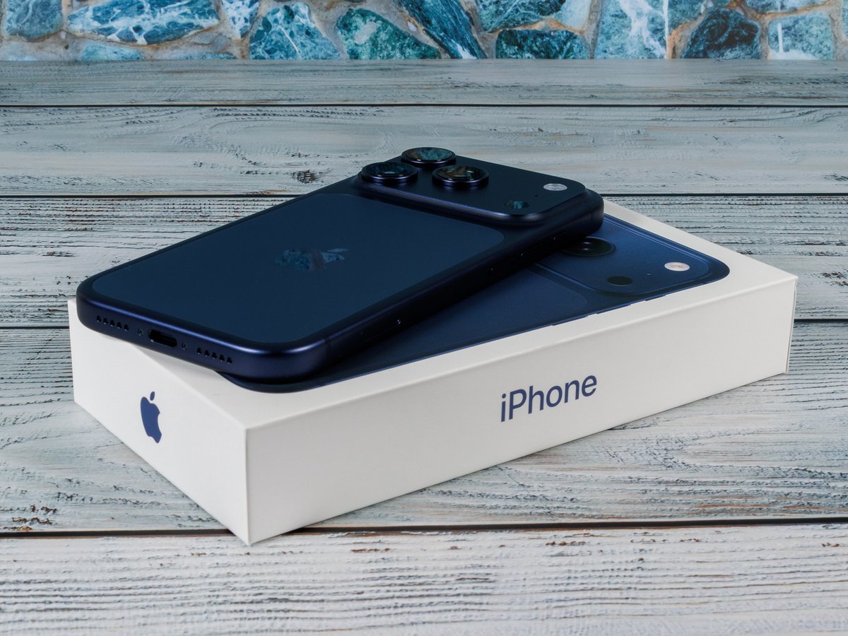 notebookcheck's tweet image. Test Apple iPhone 17 Pro – Schneller, länger, weiter. Reicht das? dlvr.it/TNkpPj #Apple #iPhone17Pro #SmartphoneTest #Technik #Upgrade