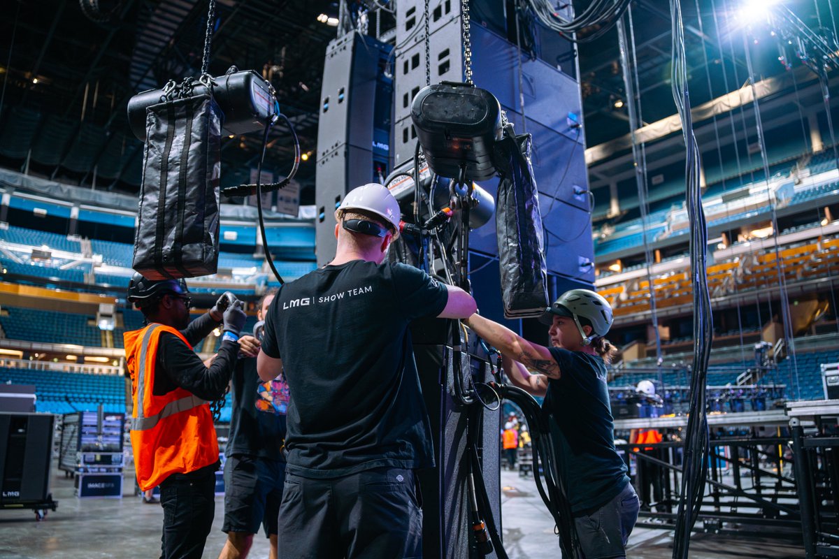 LMG_BeyondTech's tweet image. From load-in to load-out, we’re here to support you and do whatever it takes to get the job done right. #BeyondTechnology #LMGTouring #LMGShowTechnology