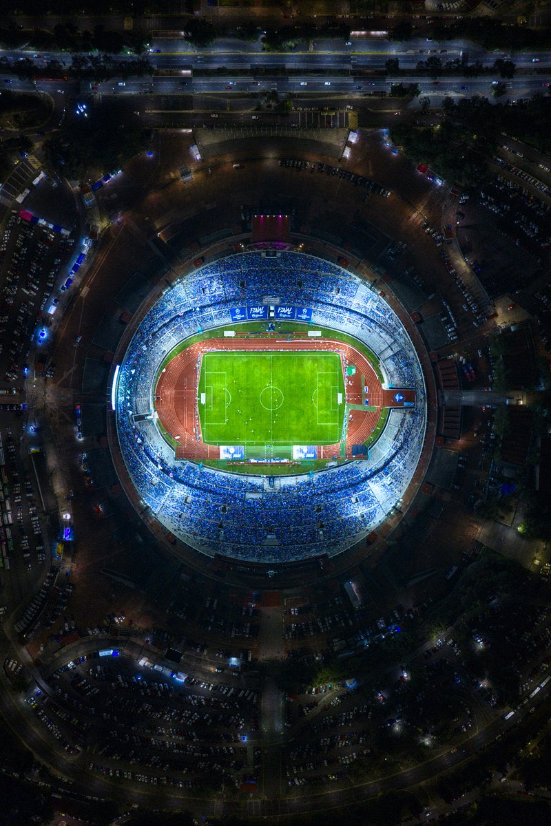 ESTADIO OLÍMPICO UNIVERSITARIO🚨

Por la cantidad de boletos vendidos, pinta para ser la mejor entrada de <a href="/CruzAzul/">CRUZ AZUL</a> desde que juega en el Olímpico Universitario, incluso superando la final vs Vancouver. 

Quedan pocos boletos disponibles. 

CRUZ AZUL VS AMÉRICA.