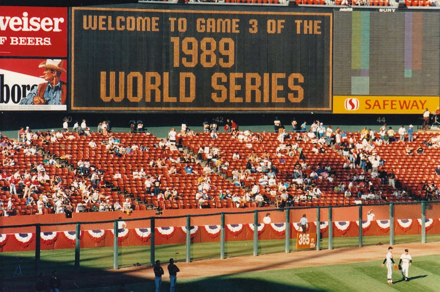 N5JLD's tweet photo. @KevG163 @JWWEST75 This was Candlestick for Game 3. The Sun was out
The Outfield Fence was a dead giveaway https://t.co/YeaCC8Whoj