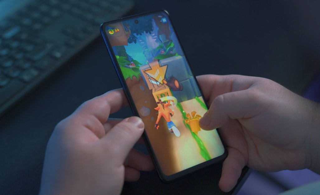 ChaTTaBox_Com's tweet image. Mobile gaming has leveled up — from cloud play to hyper-casual hits, see what’s shaping the US scene in 2025!
chattabox.com/post/wq4kf13j/…

#MobileGaming #GamingTrends #USGaming #GameIndustry #MobileGames #TechTrends #CasualGaming #CloudGaming #eSports #GamerLife