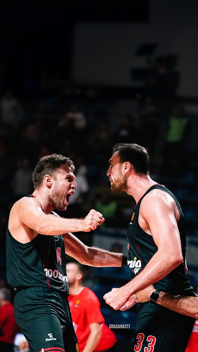 Brothers 🫡
⁴ᵏ #Wallpaper | #OlympiacosBC | #togetherwefight