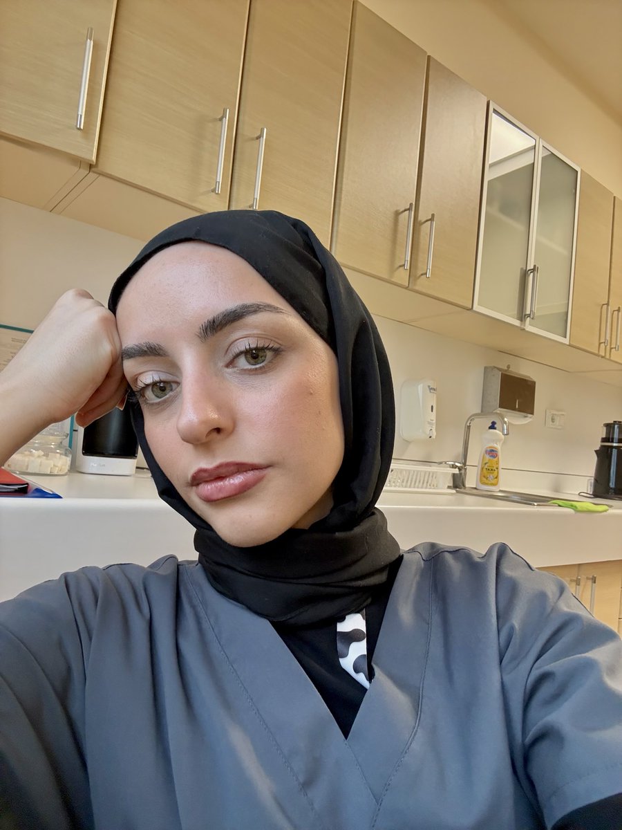 annen ebelik yaparken böyle gözüküyodu oğlum