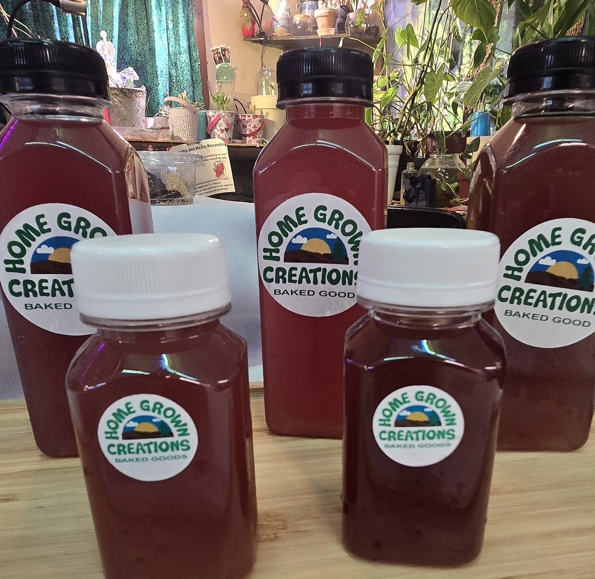 GrownCreations's tweet image. Syracuse Ny #Cuse Tap in
 🎉🎉   Saturday  🎉🎉
This is where you find some of the Top Growers in #Ny 
And the Most Delicious Edibles and Drinkables