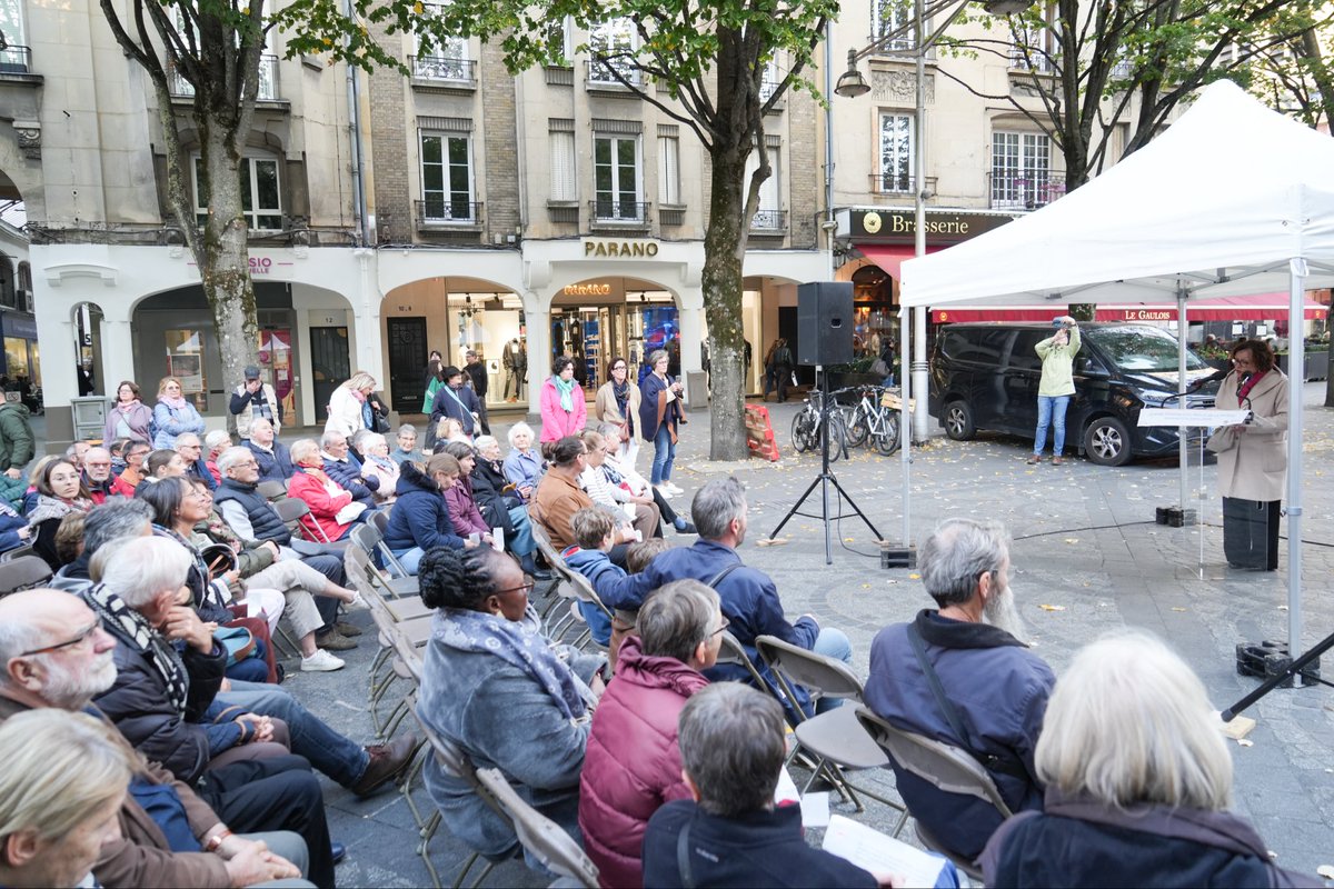 Rassemblement organisé à l’occasion de la #Journée mondiale du refus de la misère « Agir ensemble contre la maltraitance sociale et institutionnelle », organisée sous l’impulsion du mouvement <a href="/ATDQM/">ATD Quart Monde France</a> et le #Collectif Refuser la #Misère de Reims.