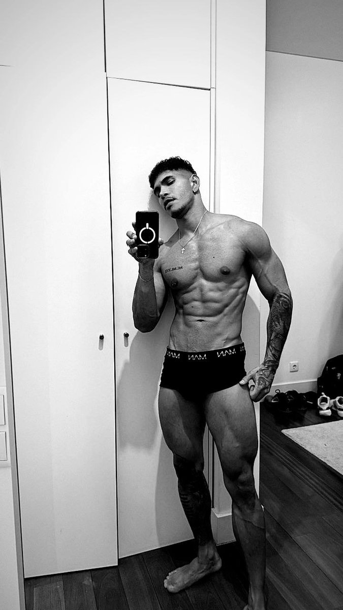 Would you let me smash if you saw me like this?
