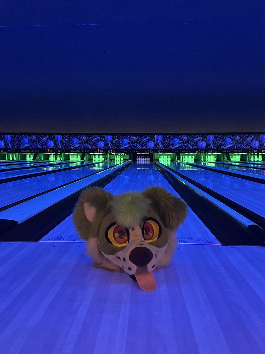 That’s a wrap on BLFC☝️ 

Thanks to everyone who came by table and say hi i had so much fun 😭😭💖💖 I’m. Gonna miss everyone 

NEXT STOP ⏭️ CONFUROR