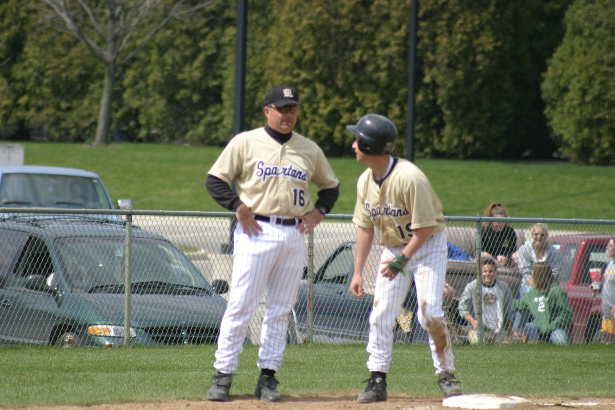 MUspartanbase's tweet photo. Flashback to the Spring of 2004
#ManchesterFlashbackFriday
#SpartanPride
#ManchesterBaseball
@MUSpartans https://t.co/Mqpp3DDVtR
