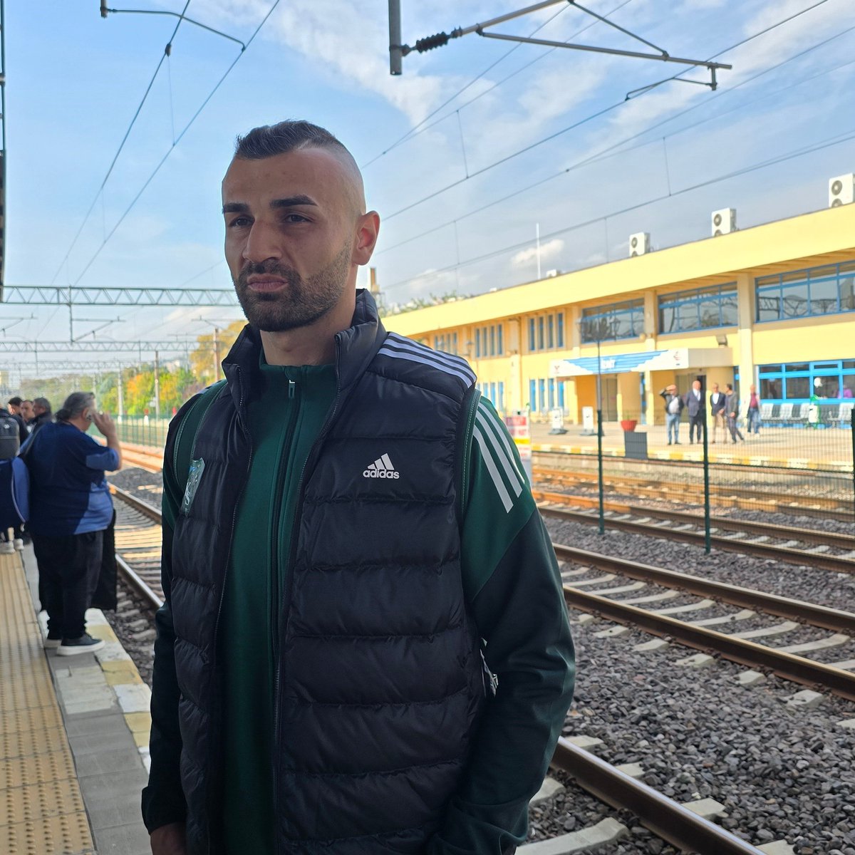 Kocaelispor, Konyaspor deplasmanına yüksek hızlı tren ile gitti.

Serdar Dursun: "Yönetim ve hocalarımız mantıklı yolu seçti."