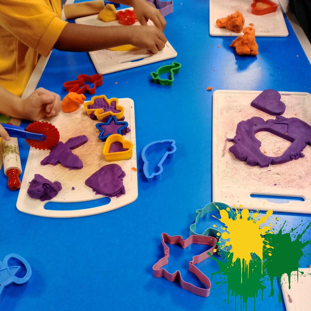 FFPAcademy's tweet photo. Squishing, rolling, and creating! 🖐️
Our wrap-around care children were enjoying the hands-on fun with colourful playdough and cutters today. Great for those fine motor skills! 💪
#WrapAroundCare #PlaydoughFun #FineMotorSkills #CreativePlay https://t.co/6wwU9IX2u4