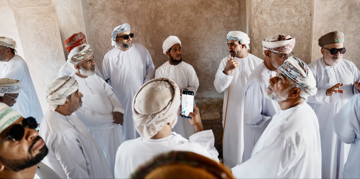 oja_oman's tweet photo. زيارة وفد جمعية الصحفيين العمانية لحارات سناو القديمة التي تعد مناطق تاريخية عريقة في ولاية سناو

#شراكة_إعلامية_للتنمية_شمال_الشرقية https://t.co/UAwRNim6t0