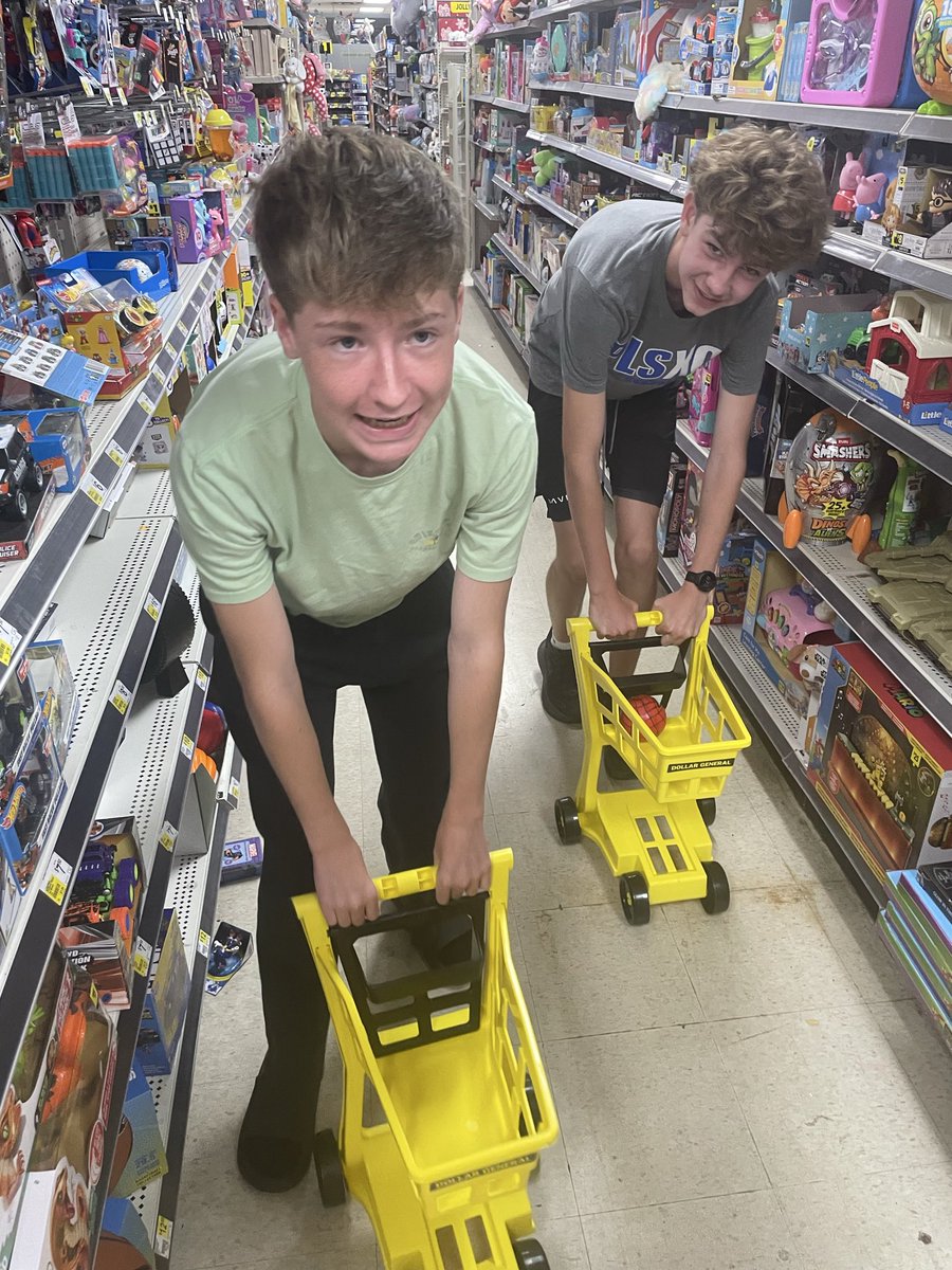 StengGang tweet media