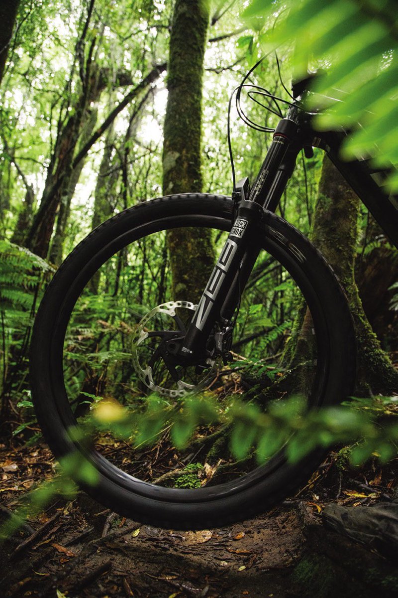 FINEMagazine's tweet image. Precision-engineered. Trail-tested. Electrically unstoppable. ⚡

The Trek Rail 9.8 e-Mountain Bike fuses human endurance with electric power for the ultimate ride.
Up the climb. Own the descent. Redefine what’s possible.
#TrekRail98 #eMTB #TrailRiding #finemagazine