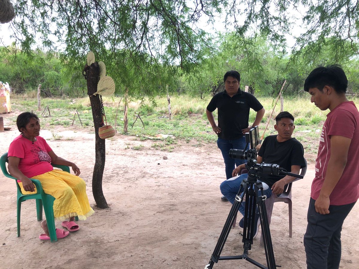 Del 29 de septiembre al 3 de octubre, funcionarios de la Dirección General de Documentación y Promoción de Lenguas Indígenas (DGDPLI) acompañaron la grabación del documental final del Proyecto PAACI, del pueblo Angaite.
spl.gov.py/es/funcionario…