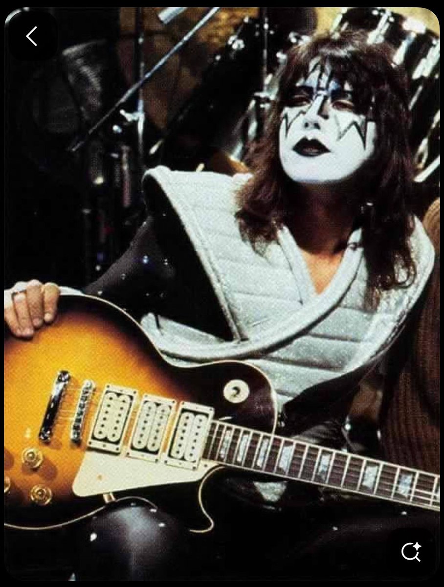 googoodolls's tweet image. RIP Spaceman