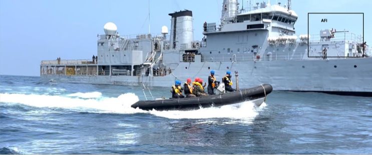 SouthAsiaIntel's tweet image. 🇮🇳 First sighting of L&amp;amp;T’s Teevra 40mm Naval Turret on a Project 17A stealth frigate! Based on the Bofors L70, this unmanned CIWS boosts precision, automation &amp;amp; firepower at sea. ⚓ #IndianNavy #IndigenousDefense #Security