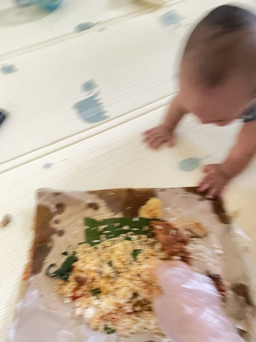 Bayiku sudah bukan bayi lagiiiiiii
Udh pinter berekting hmmmm