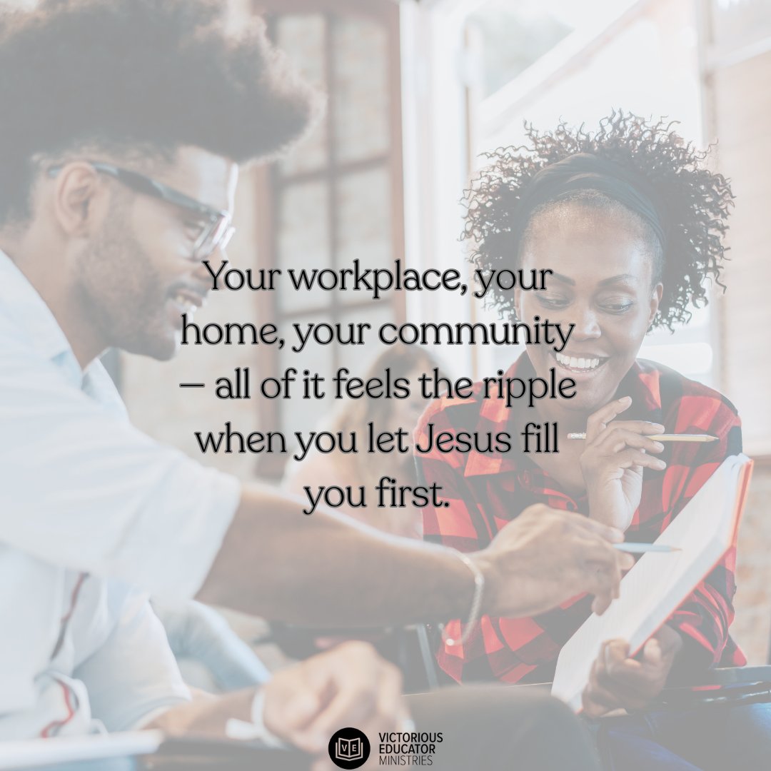 JackieMinorVEM's tweet image. You don’t have to do it all — not in your own strength. Abundance follows as we say yes when God whispers, “Let Me.” Galatians 5:22-23 #victoriouseducator #FruitoftheSpirit #overflow #AbundantLifeInChrist #LetGodLoveYou #Saturdayencouragement #SaturdayMotivation