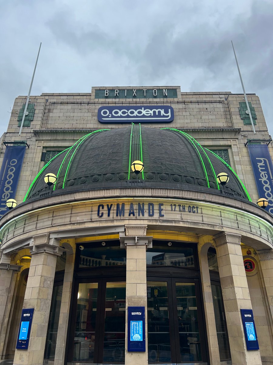 O2AcademyBrix's tweet image. Coming to @CymandeOfficial tonight?
Doors 7pm with support from 7:45pm.
All individuals must have their own O2 Academy Brixton ticket.
𝗢𝗻𝗲 𝘁𝗶𝗰𝗸𝗲𝘁 𝗽𝗲𝗿 𝗱𝗲𝘃𝗶𝗰𝗲, '𝘩𝘰𝘸 𝘵𝘰' transfer details in your @ticketmasteruk email
