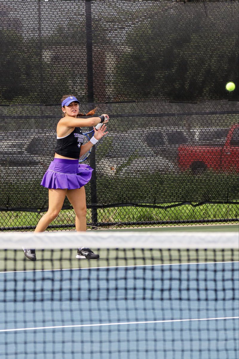 FINALS BOUND! 💪

No. 1 seed Maria Castano is in the WAC Fall Invitational singles final after her 6-3, 6-0 win over Utah Tech’s [4] Mariana Zurita in the semis! 

She will play ACU’s [3] Masha Vrsalovic tomorrow at 9:30 a.m. CT