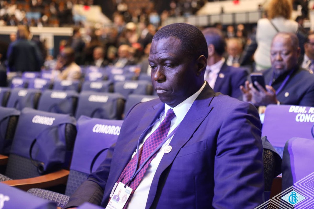 Ce vendredi 17 octobre, le Gouverneur de la Banque Centrale du Congo, André Wameso, a pris part à la session plénière des Assemblées annuelles de la <a href="/Banquemondiale/">Banque mondiale</a>  et du <a href="/FMIactualites/">FMIactualites</a> , présidée, cette année, par le Cap-Vert. 

Les travaux ont porté sur plusieurs points,