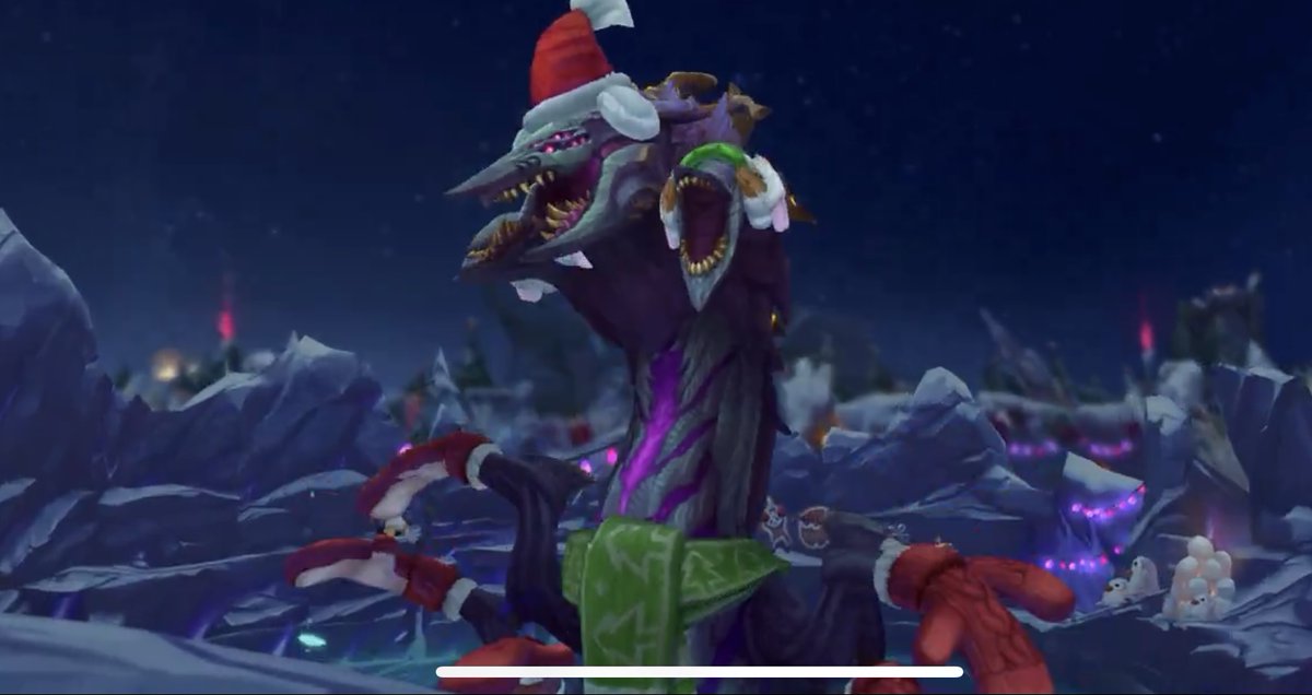 LOOK AT HIS LITTLE MITTENS!!!!