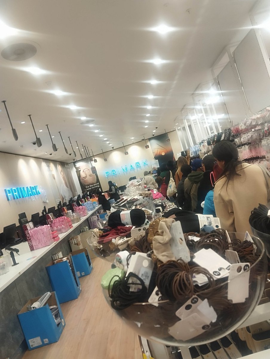 Dabusbaby's tweet photo. @Primark  we are still in this queue journey in Croydon. Please why? Why do they have just 3 staff on the till on Friday? This is NOT right.  Do something about it !!! https://t.co/Ymm1MxZmrh